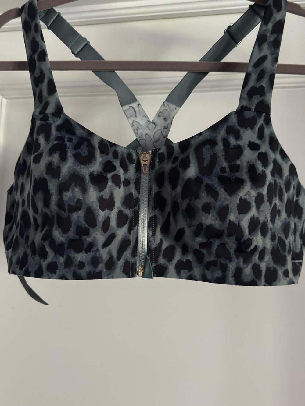 Victoria's Secret Sage Green and Black Leopard Front-Zip Sports Bra